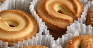 Rekomendasi Kue Kering yang Gampang Dibuat Dirumah untuk Camilan Rekomendasi Kue Kering yang Gampang Dibuat Dirumah untuk Camilan